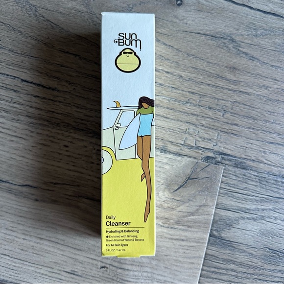 Sun Bum Skin Care Daily Facial Cleanser | Vegan and Cruelty Free Face Wash - Picture 2 of 4